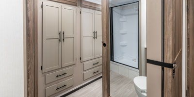 2026 KZ RV Connect C333RLK Travel Trailer Linen Closet with Washer and Dryer Prep