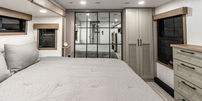 2026 KZ RV Durango D339MLT Fifth Wheel Closet