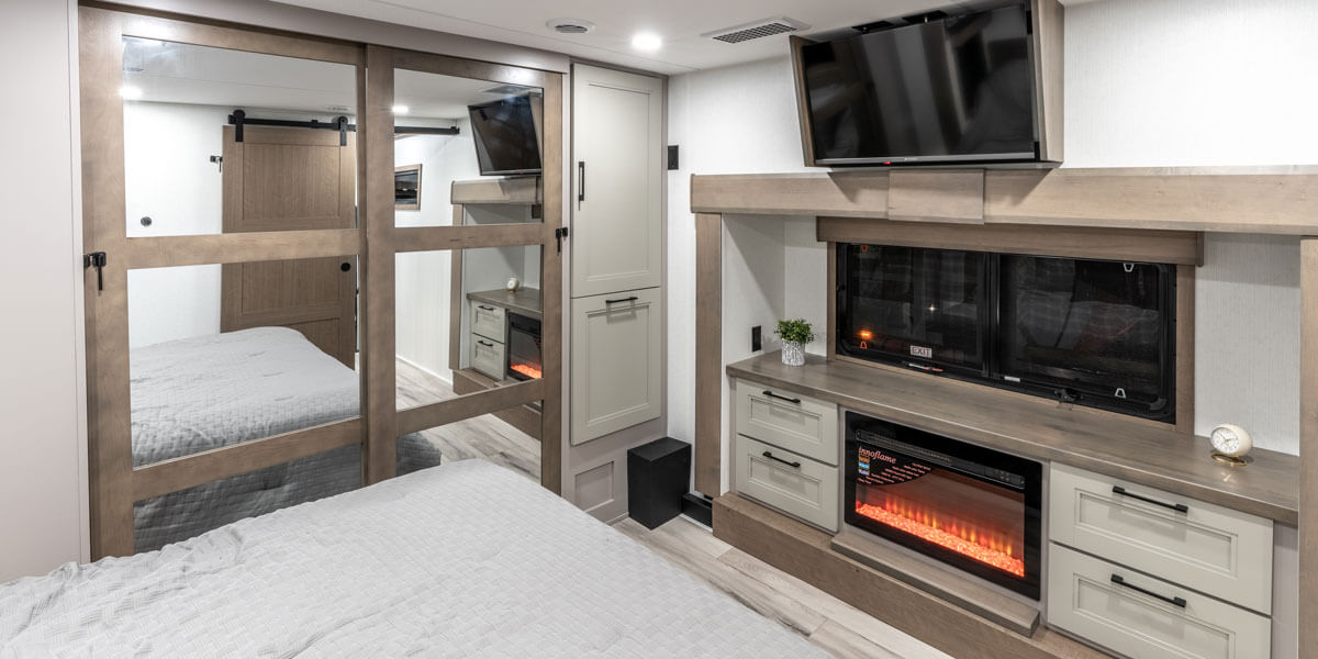 2026 KZ RV Durango Gold G393MKF Fifth Wheel Entertainment Center, Fireplace and Closet