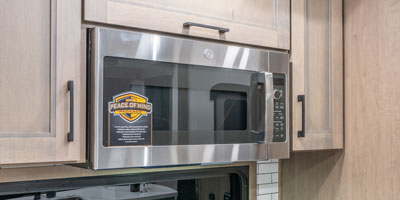 2026 KZ RV Durango Gold G366FBQ Fifth Wheel Microwave