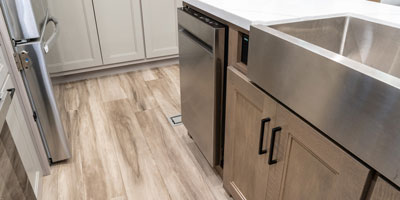 2027 KZ RV Durango Gold G384MSQ Fifth Wheel Dishwasher Closed