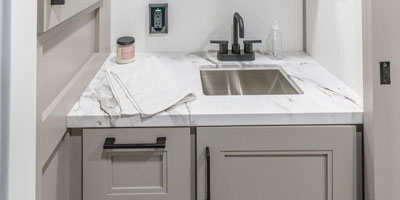 2026 KZ RV Durango HT D256RKT Fifth Wheel Bathroom