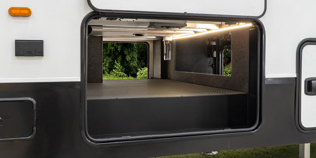2027 KZ RV Durango HT D290RLT Fifth Wheel Exterior Passthru