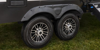 2027 KZ RV Durango HT D286BHD Fifth Wheel Exterior Suspension