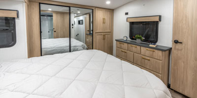 2026 KZ RV Ridgeway 36MB Fifth Wheel Bedroom Dresser and Closet