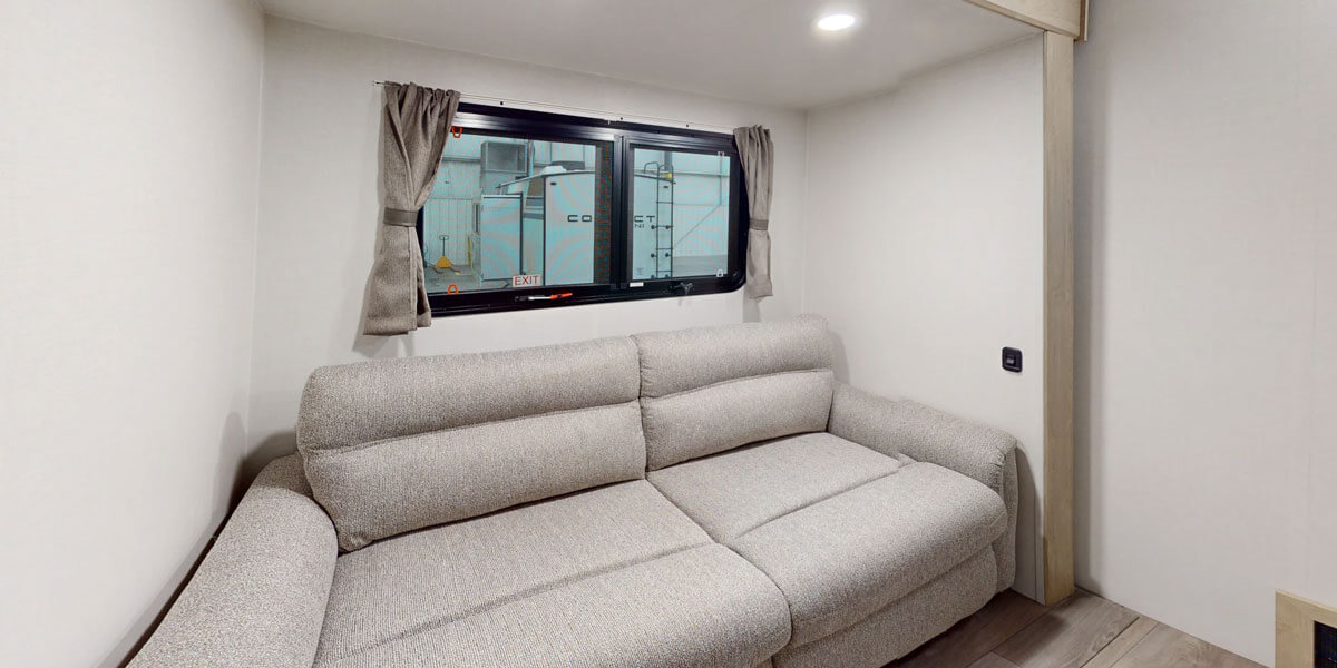 2027 KZ RV Ridgeway 36MBL Fifth Wheel Interior 360