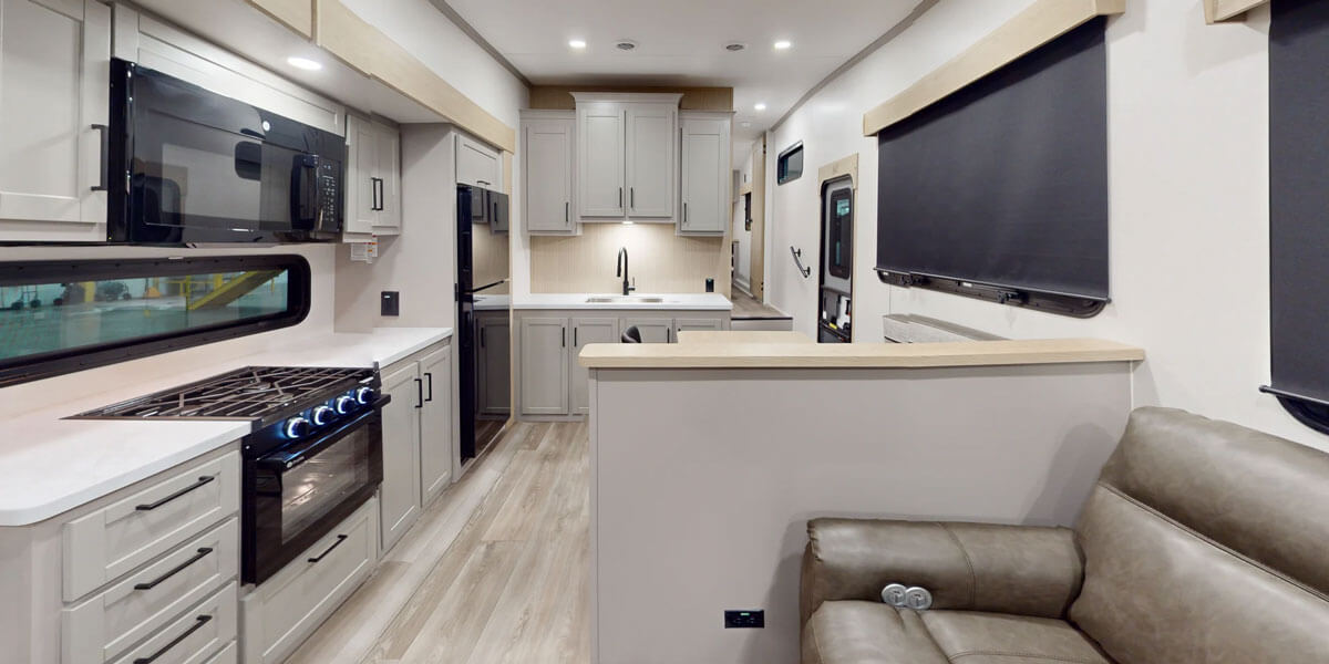 2027 KZ RV Ridgeway R27RS Fifth Wheel Interior 360
