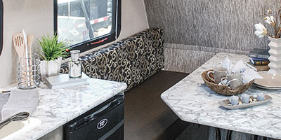 2019 KZ RV Sportsmen Classic SE 130RBSE Travel Trailer Dinette