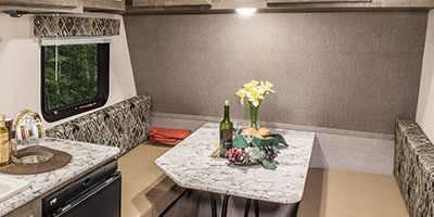 2019 KZ RV Sportsmen Classic SE 130RBSE Travel Trailer Dinette