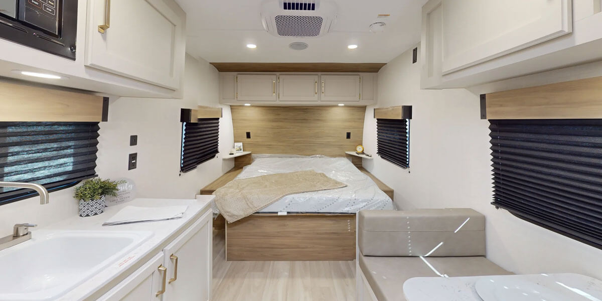 2027 KZ RV Sportsmen Classic 160QB Travel Trailer Interior 360