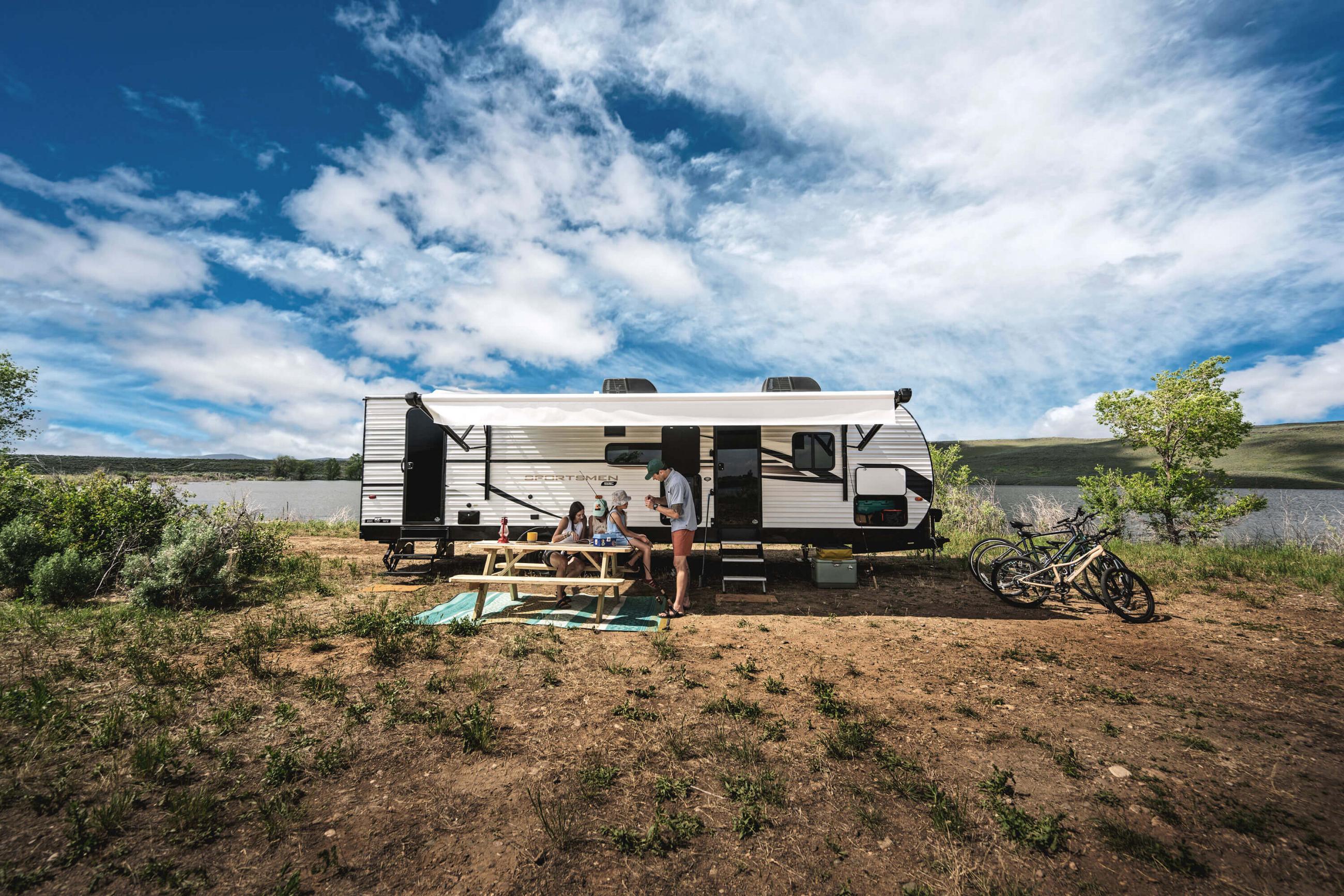 Sportsmen® SE 261BHKSE Travel Trailer | KZ RV