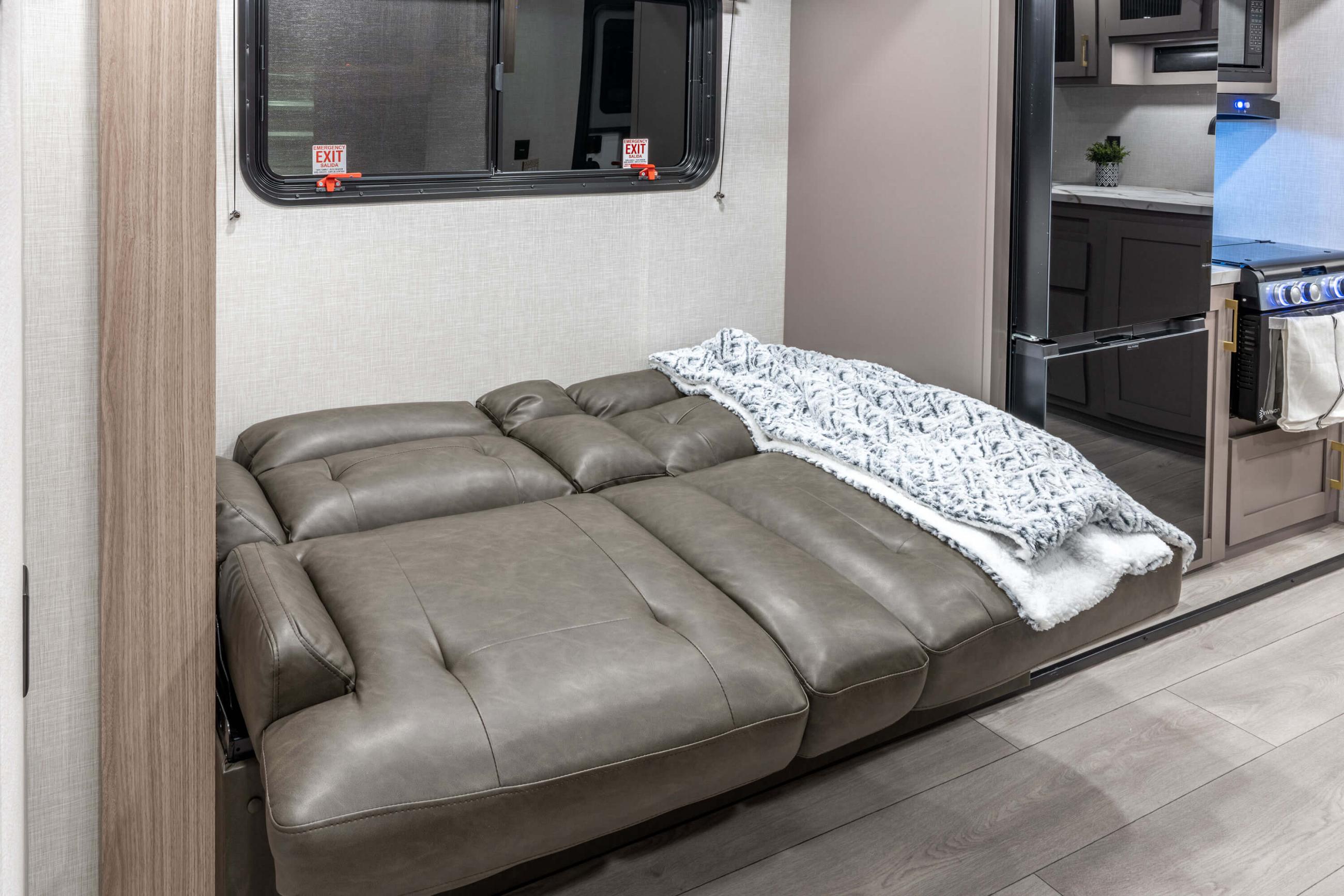 Sportsmen® SE 291BHKSE Travel Trailer | KZ RV