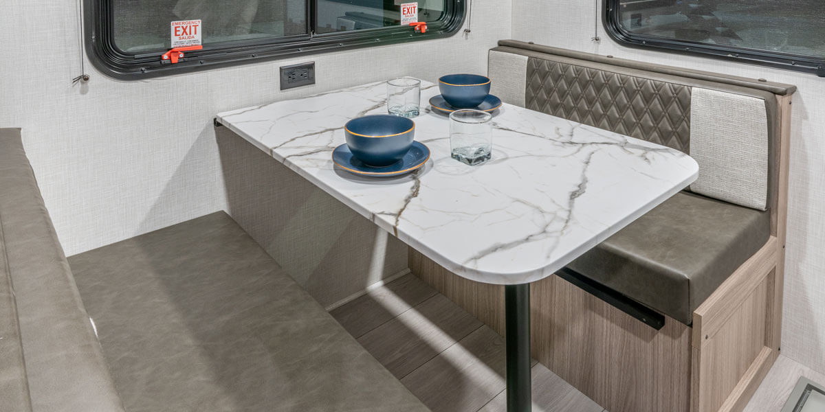 2026 KZ RV Sportsmen Select 210RDSL Travel Trailer Booth Dinette