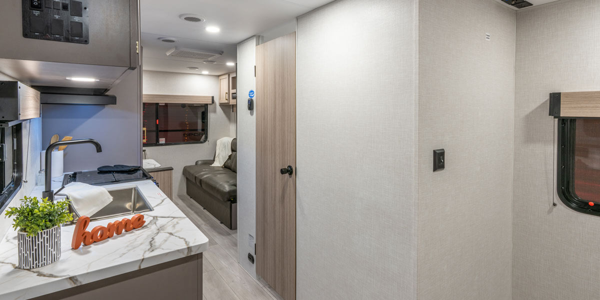 2026 KZ RV Sportsmen Select 210RDSL Travel Trailer Wide