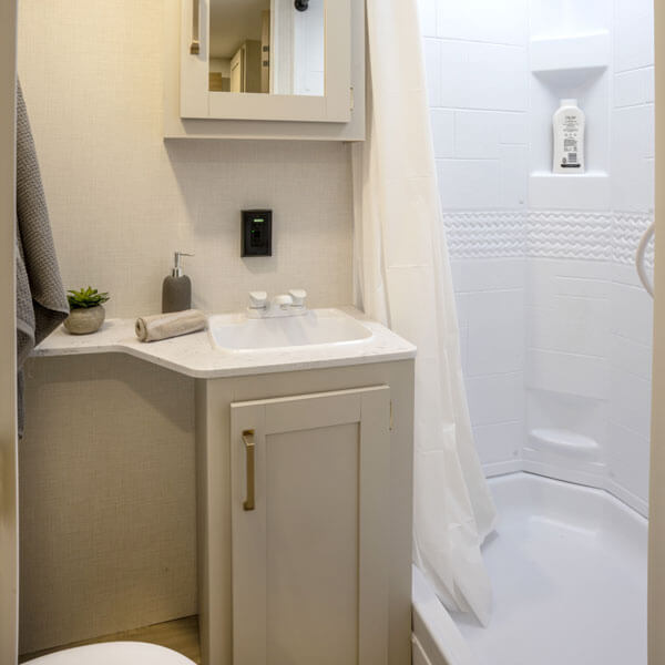 2027 KZ RV Sportsmen 333BHK Travel Trailer Bathroom